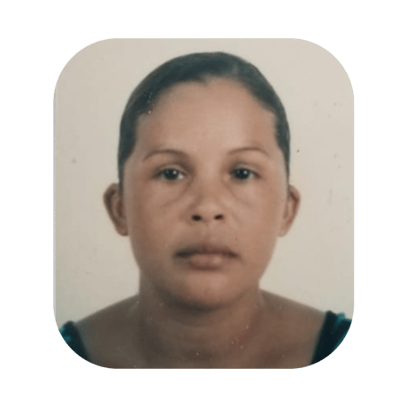 Caregiver_Headshot_FY24.psd_Elisa